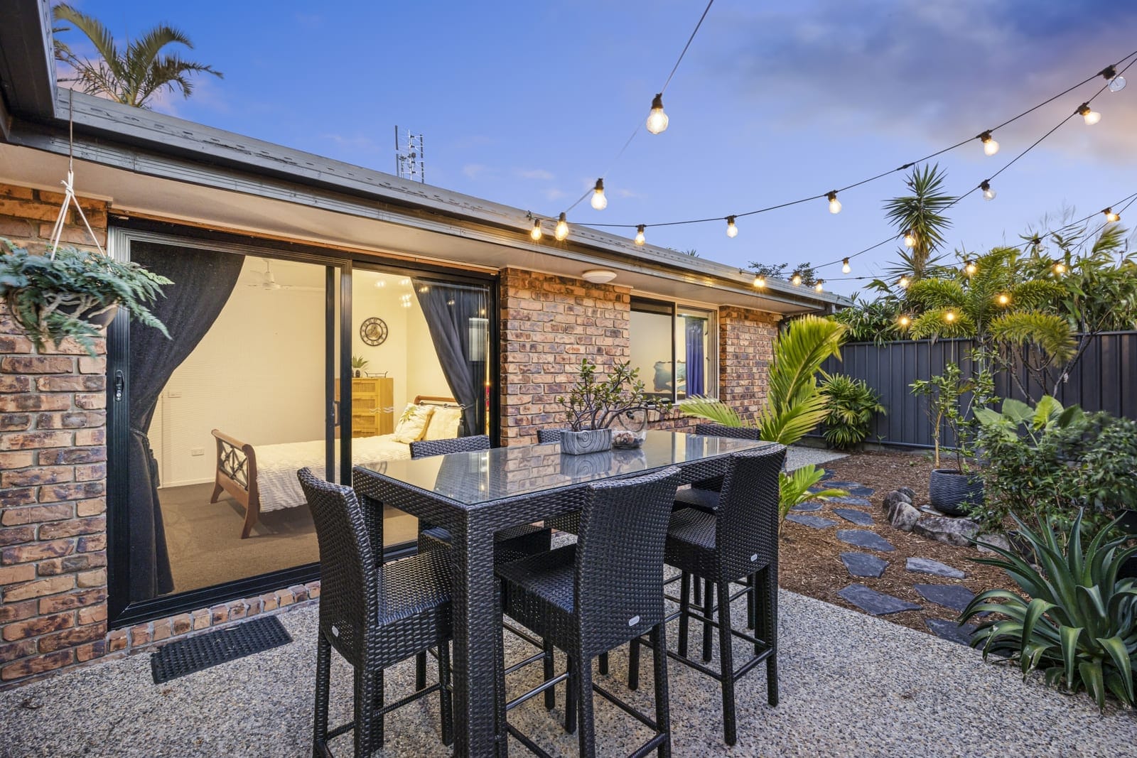 Beachside Entertainer, Family & Lifestyle Perfection!