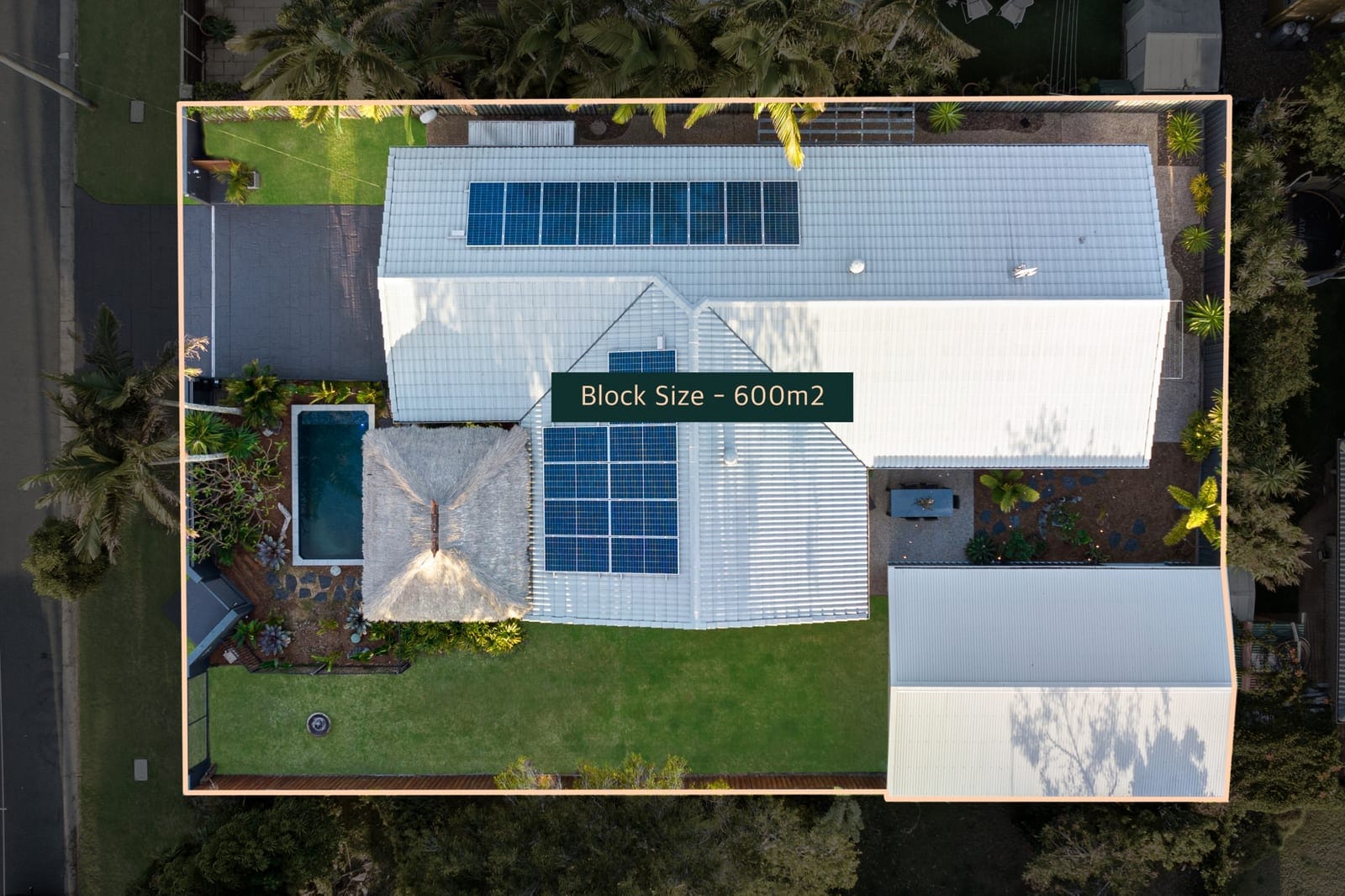 Beachside Entertainer, Family & Lifestyle Perfection!
