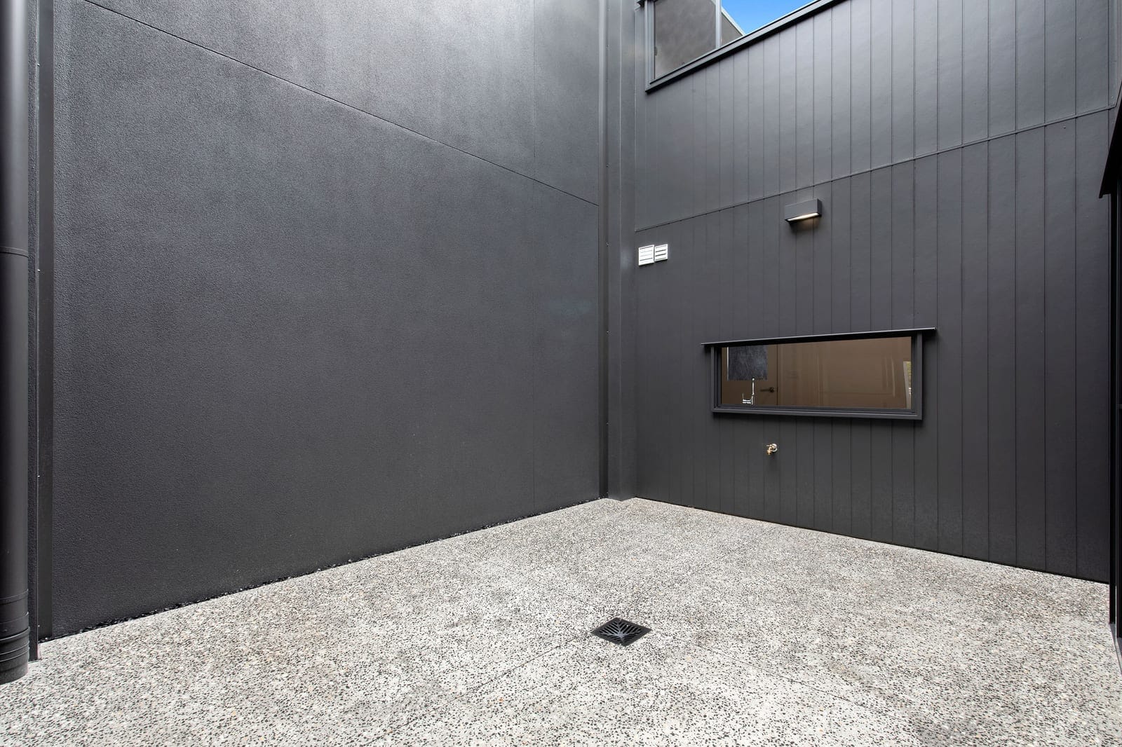 Immerse Yourself in Contemporary Comfort and Style