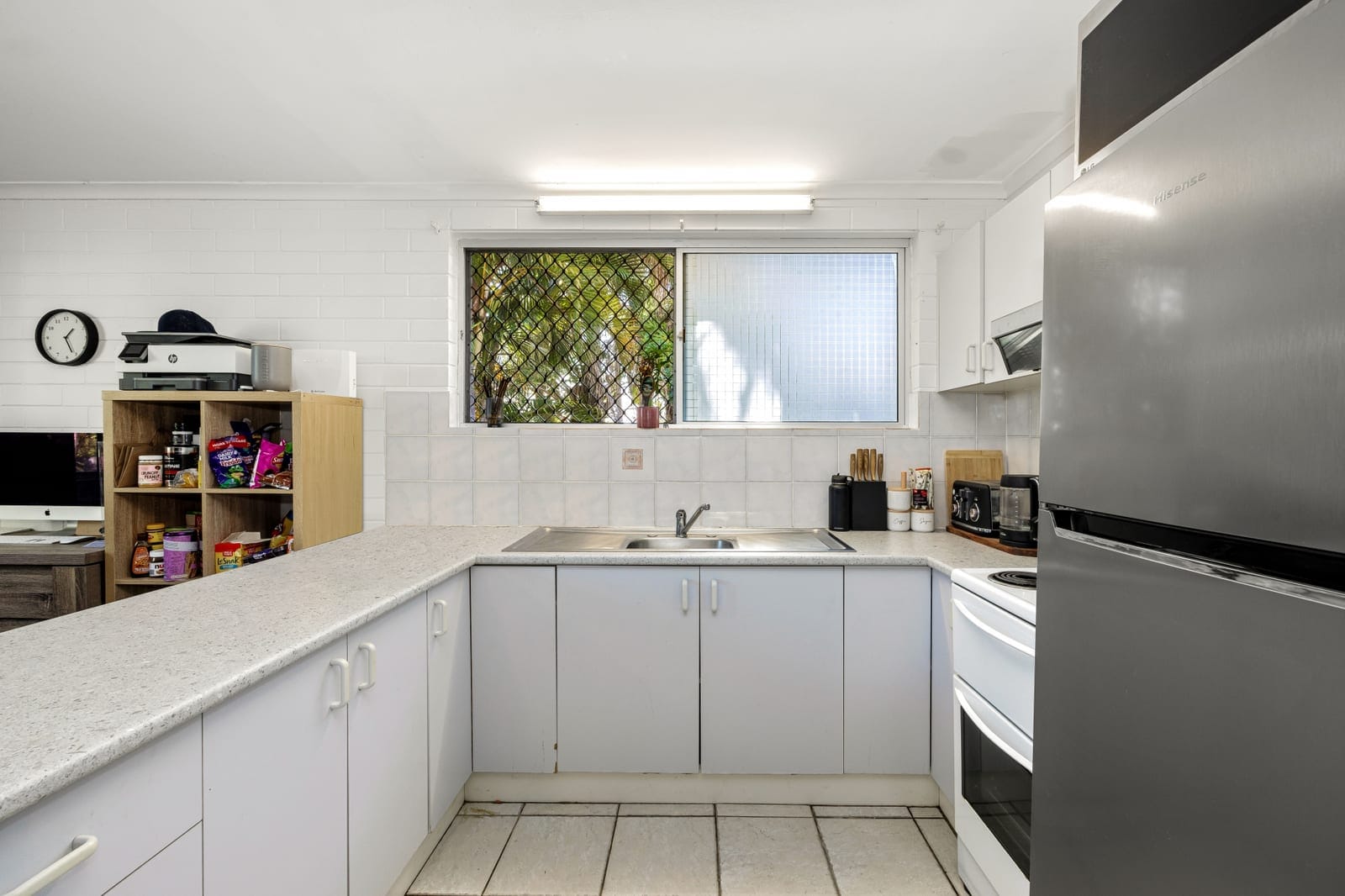 Triplex – 400m to Beach, Development Site