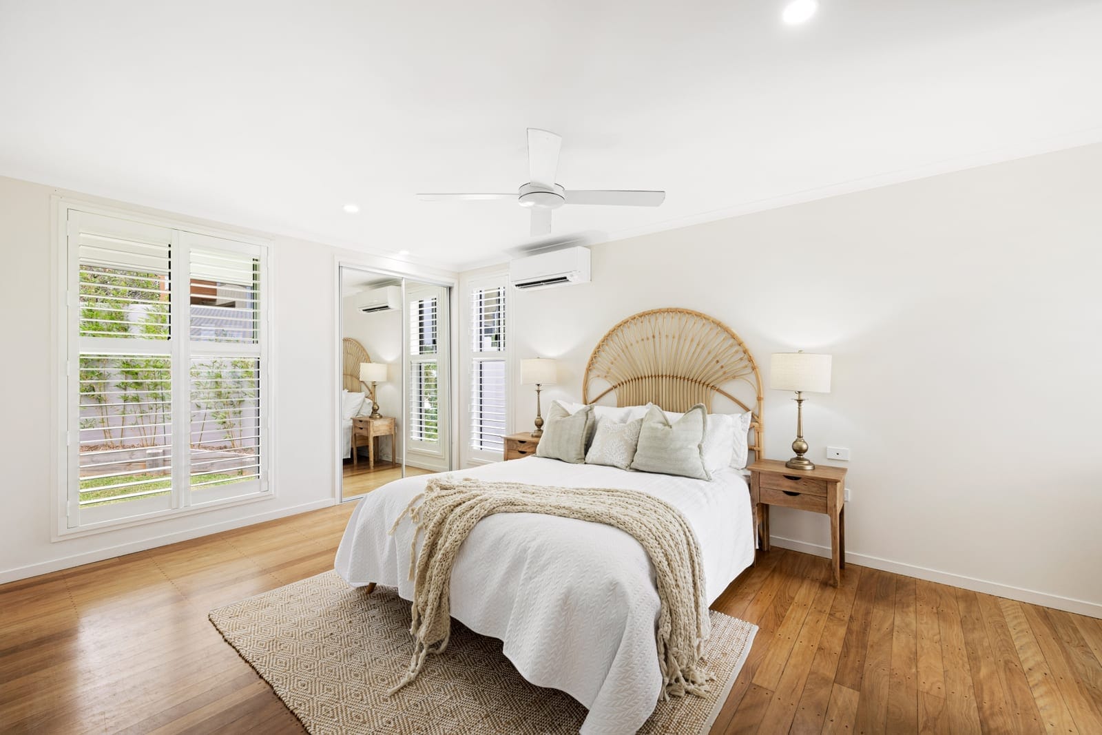 Family-Friendly Entertainer, North-Easterly Views