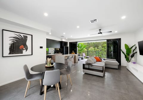 Minimal Maintenance, Maximum Lifestyle