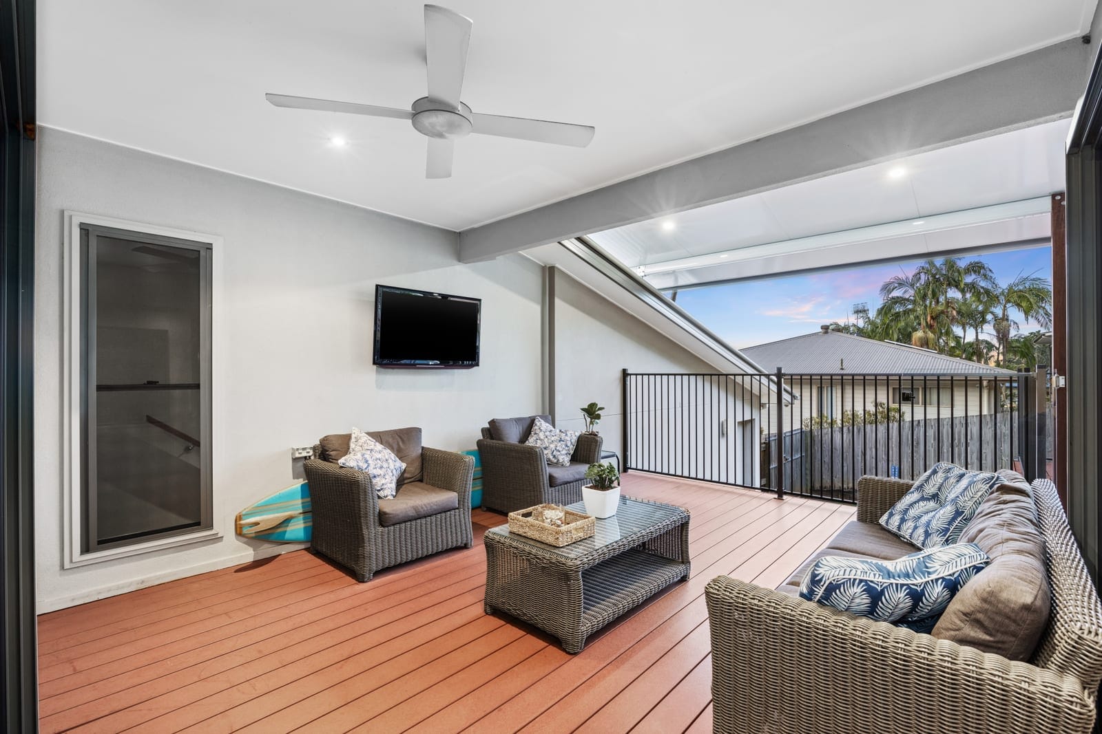 Elevation, Design, Lifestyle
