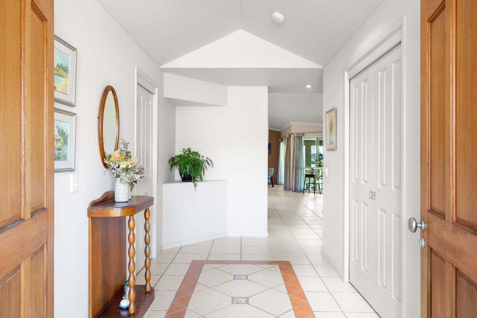 Beachside Opportunity – Single Level Home on 714sqm