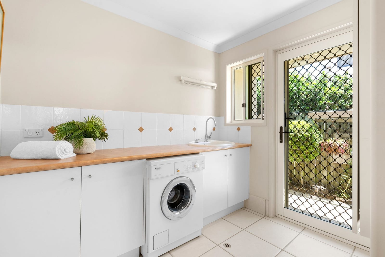 Beachside Opportunity – Single Level Home on 714sqm