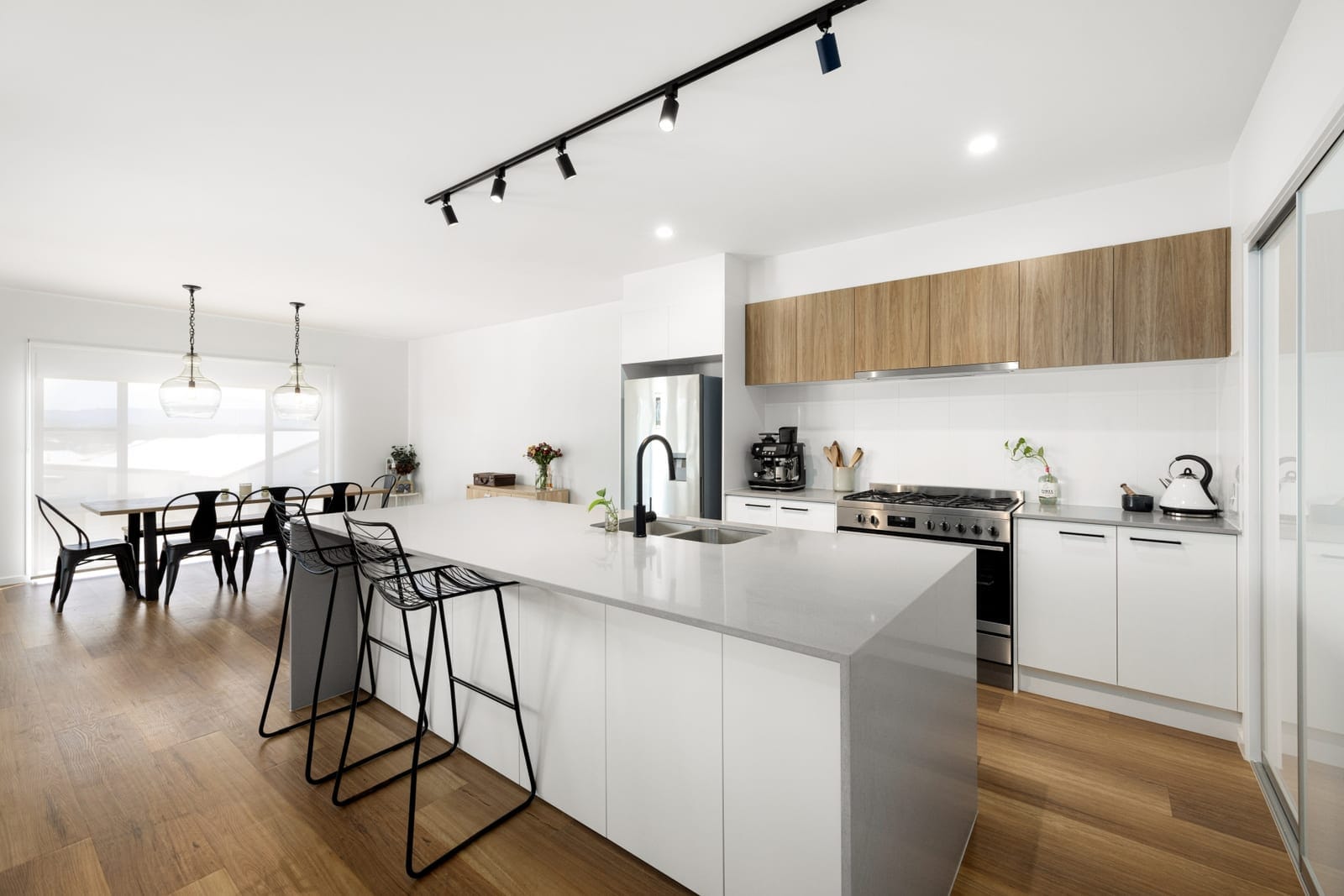 Effortless Living: Elegant & Immaculate