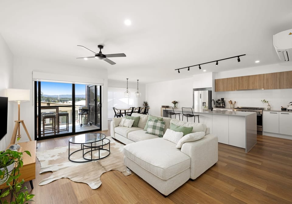 Effortless Living: Elegant & Immaculate