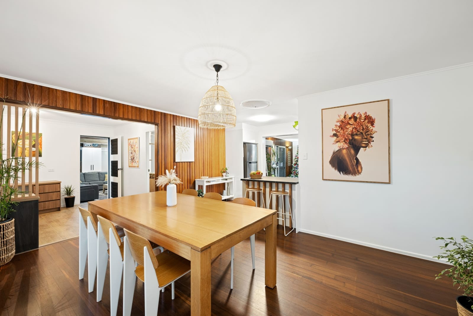 Charm, Convenience, Lifestyle