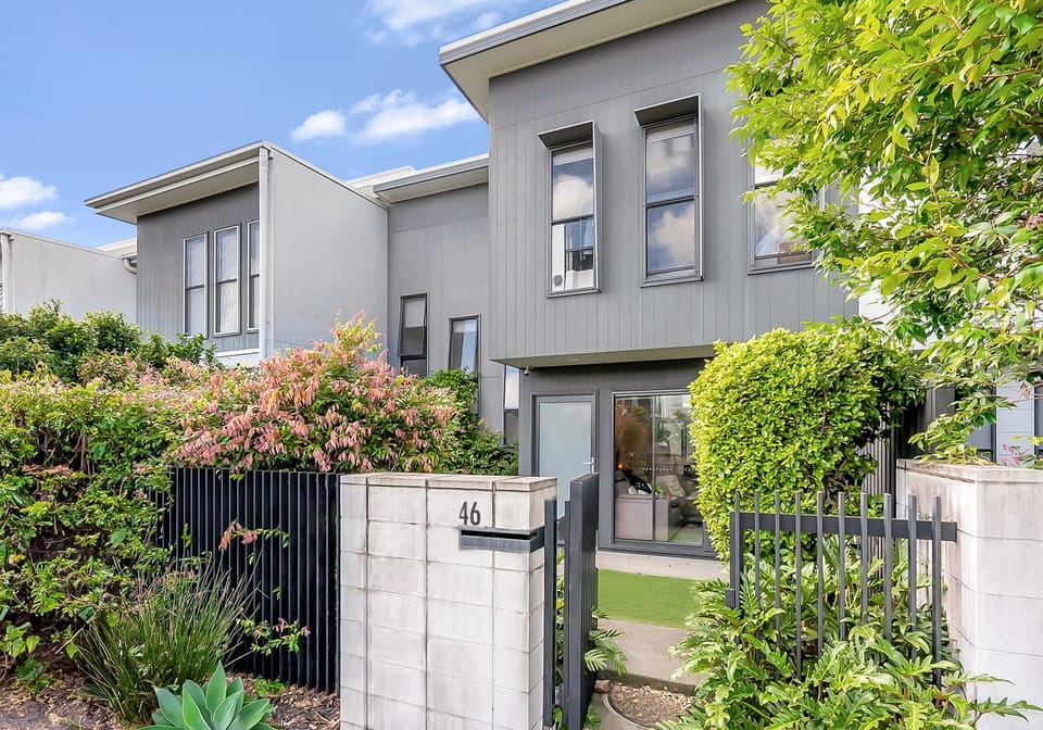 Contemporary Terrace Home in the Heart of the Sunshine Coast