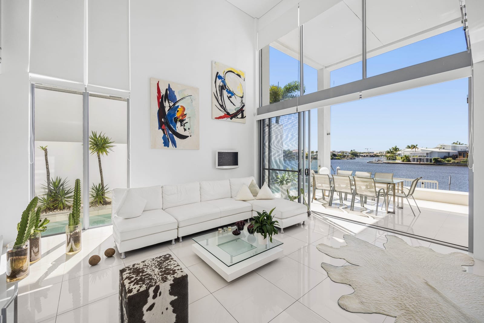 A Waterfront Oasis in the Heart of the Sunshine Coast