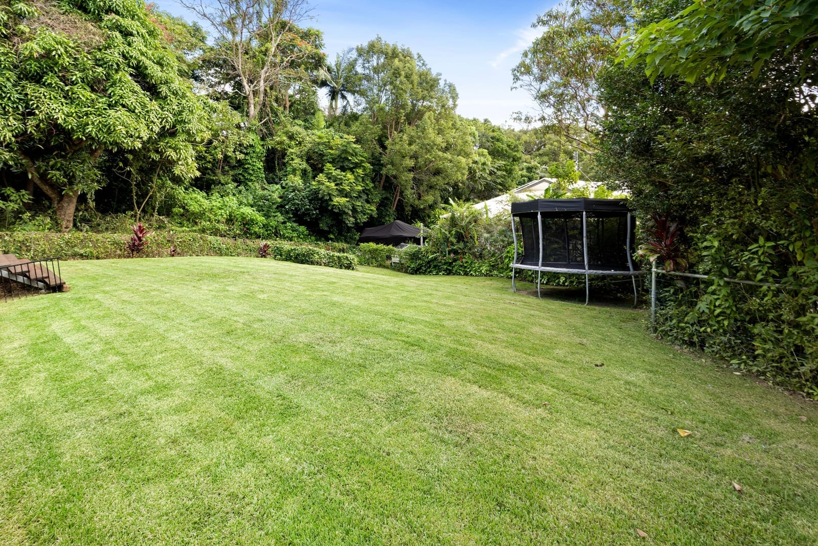 Elegant Entertainer on Private, Leafy ¼ Acre
