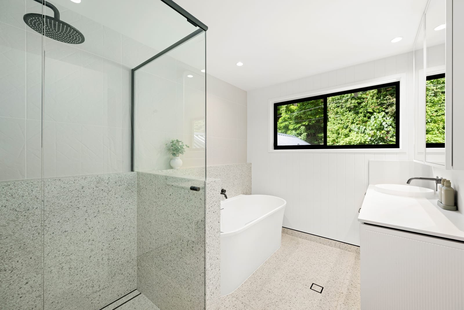 Elegant Entertainer on Private, Leafy ¼ Acre