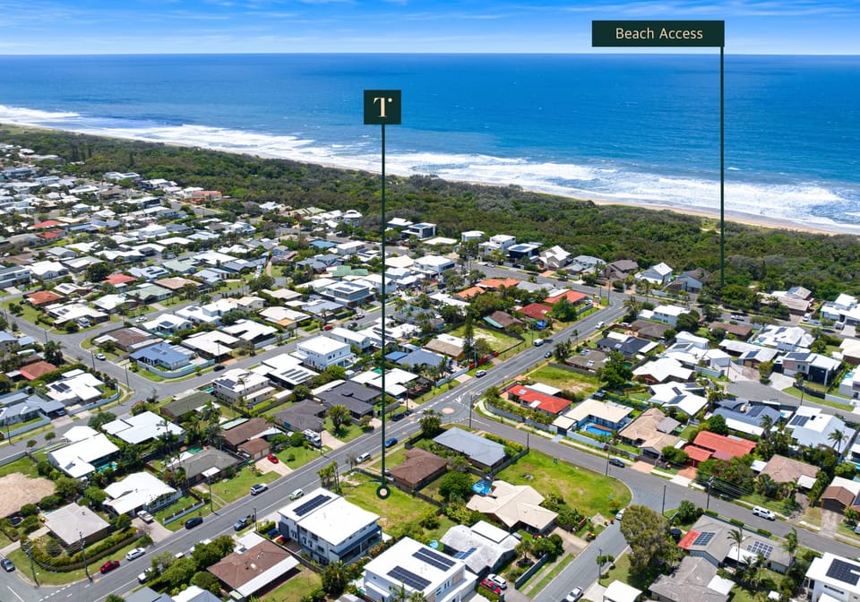 North-Facing Block in Established Medium Density Area!