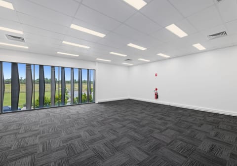 Commercial Opportunity: Investors & Owner-Operators