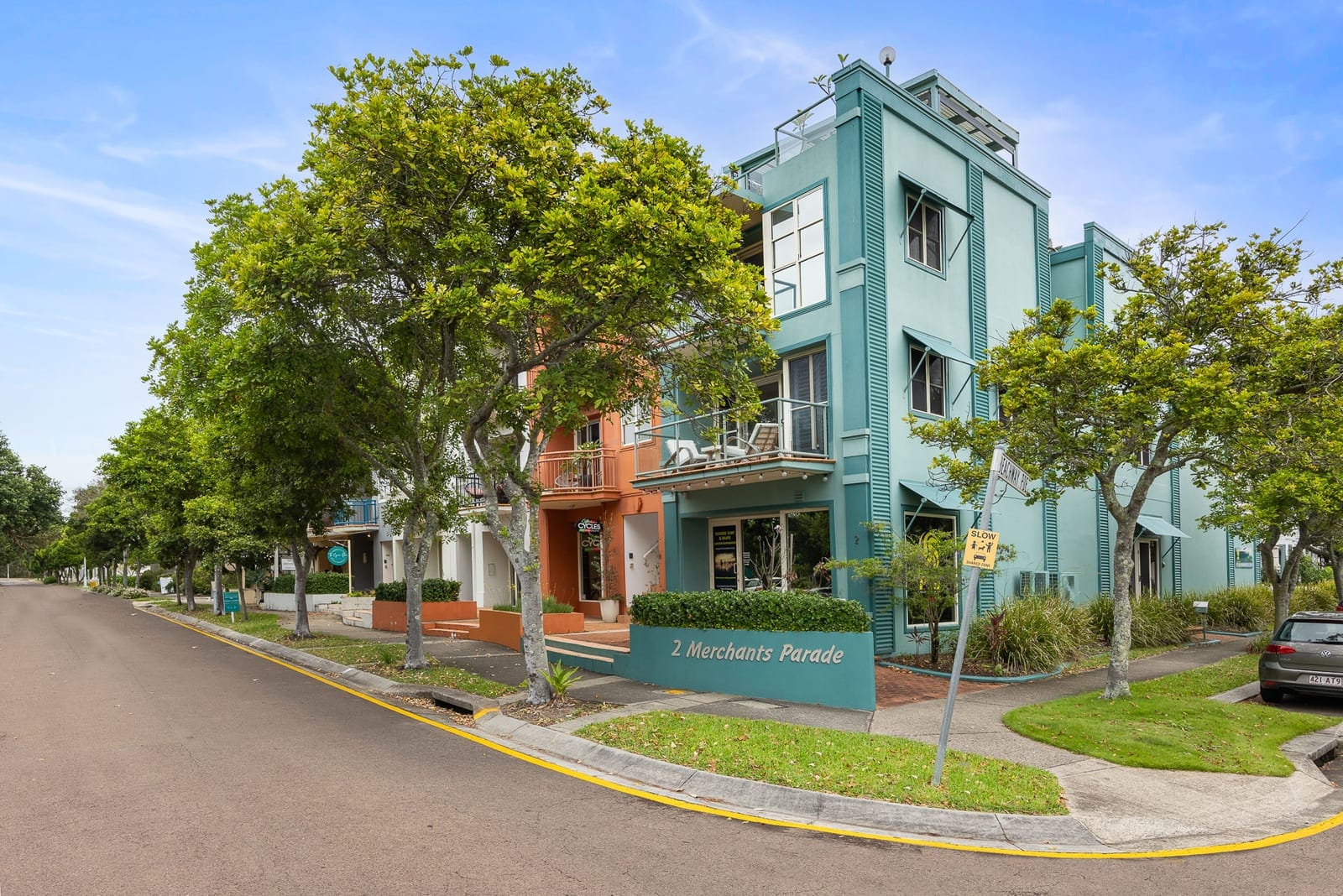 Residential and Commercial Opportunity, 200m to the Beach