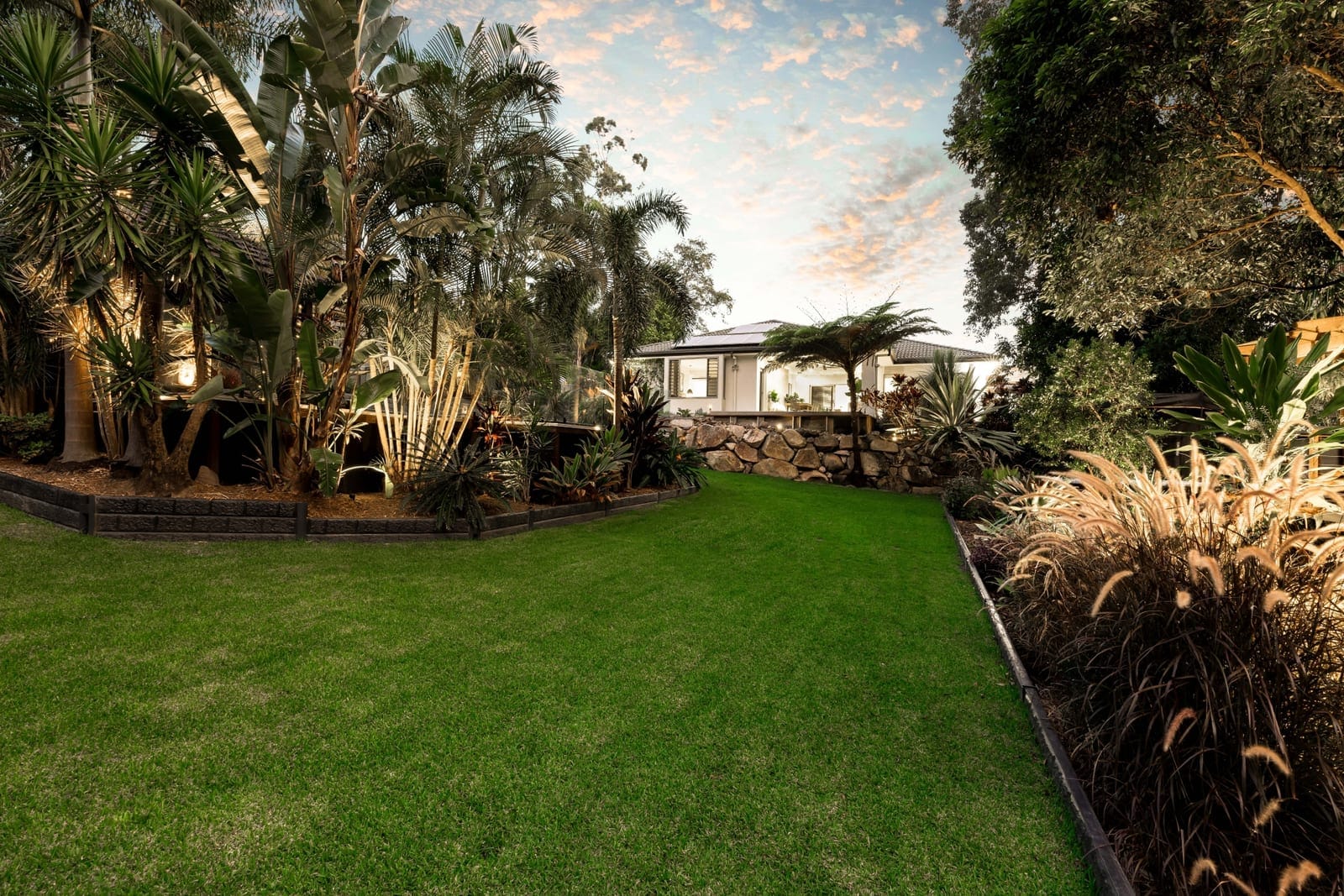 Stunning North Facing Entertainer