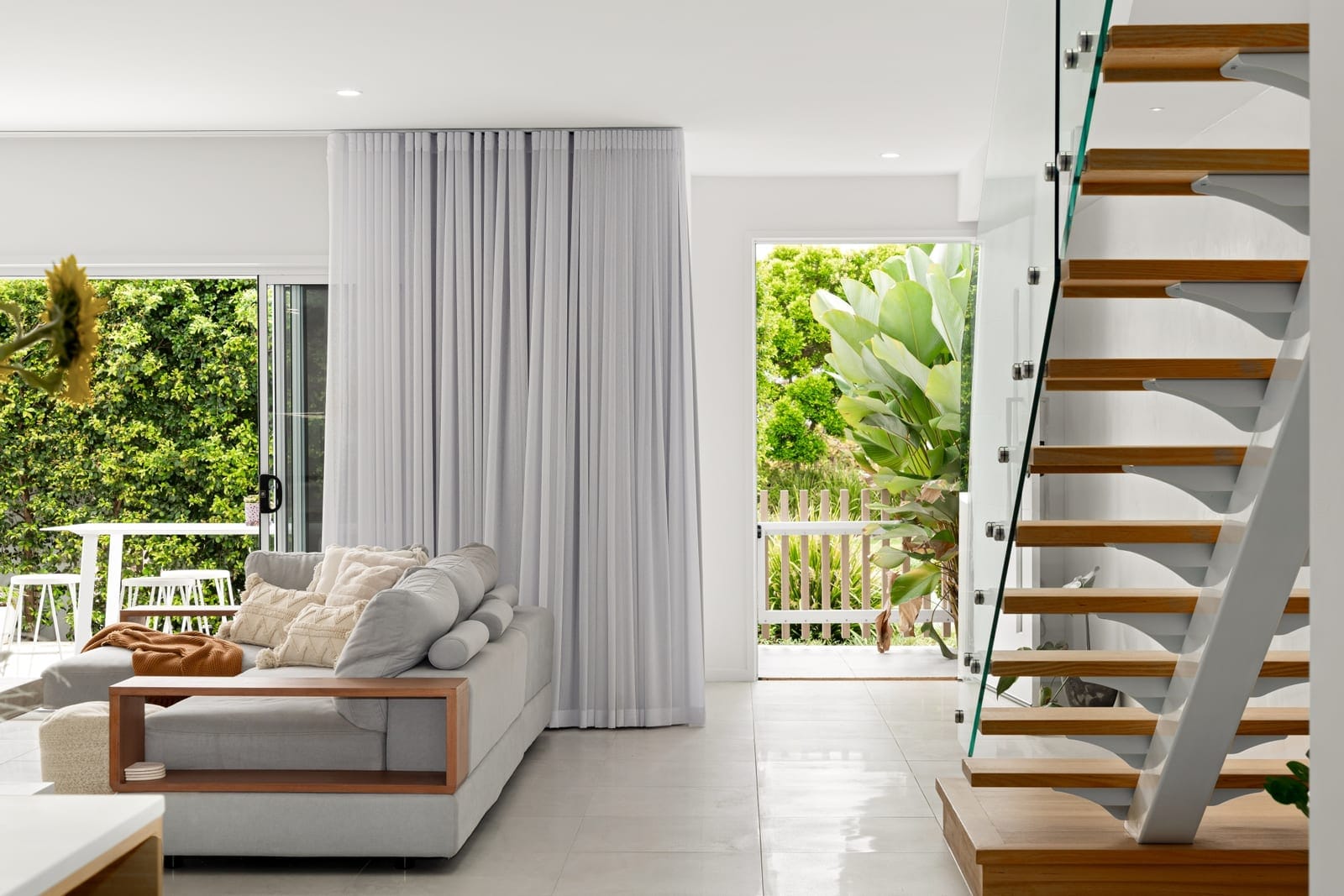 Effortless Living, Contemporary Elegance