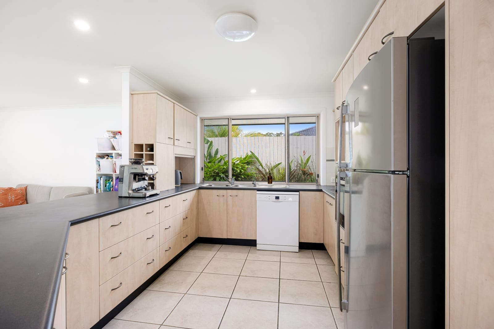 Family Entertainer In Buderim Education Hub