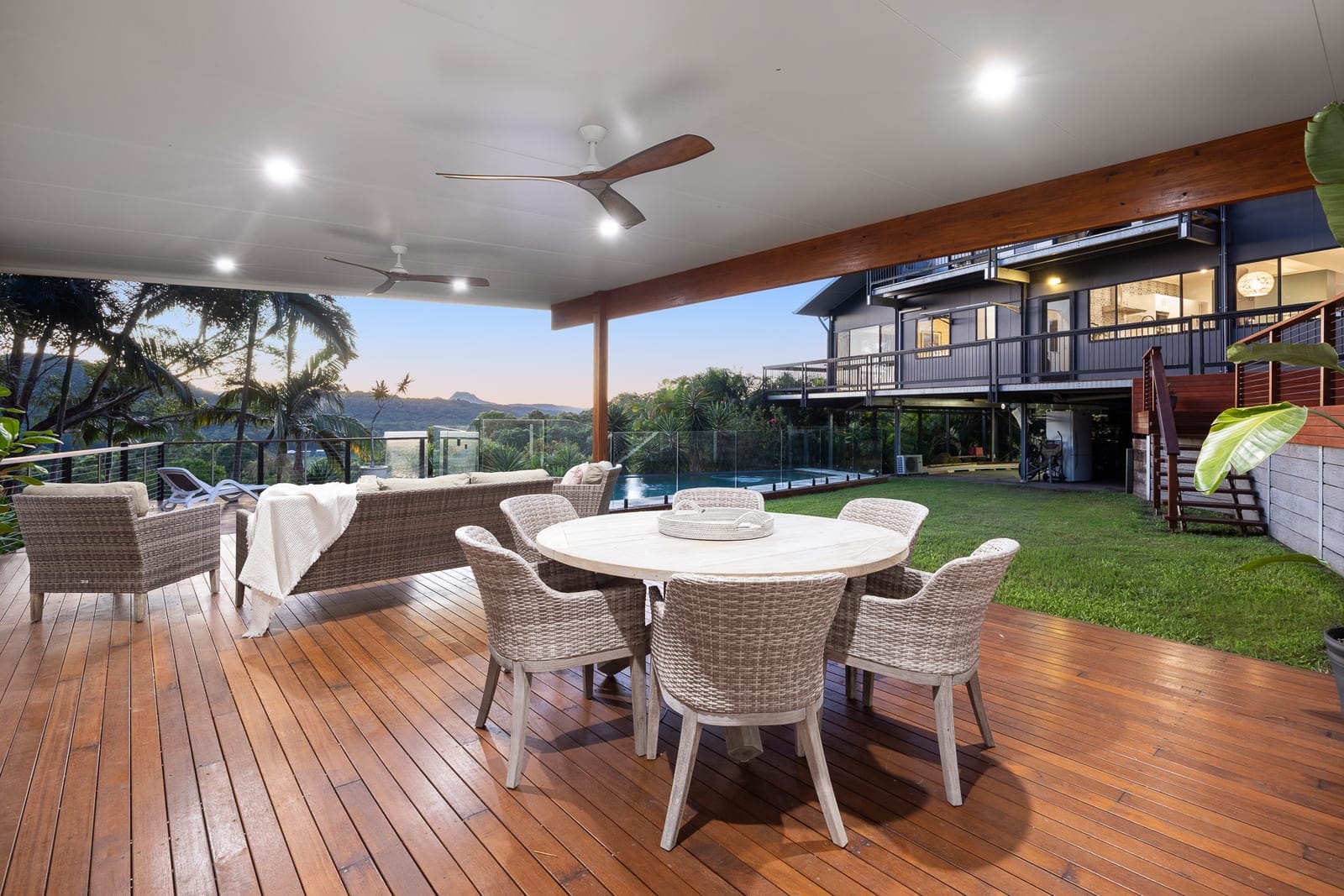 Hinterland Escape with Panoramic Views, just 15 minutes to Coolum