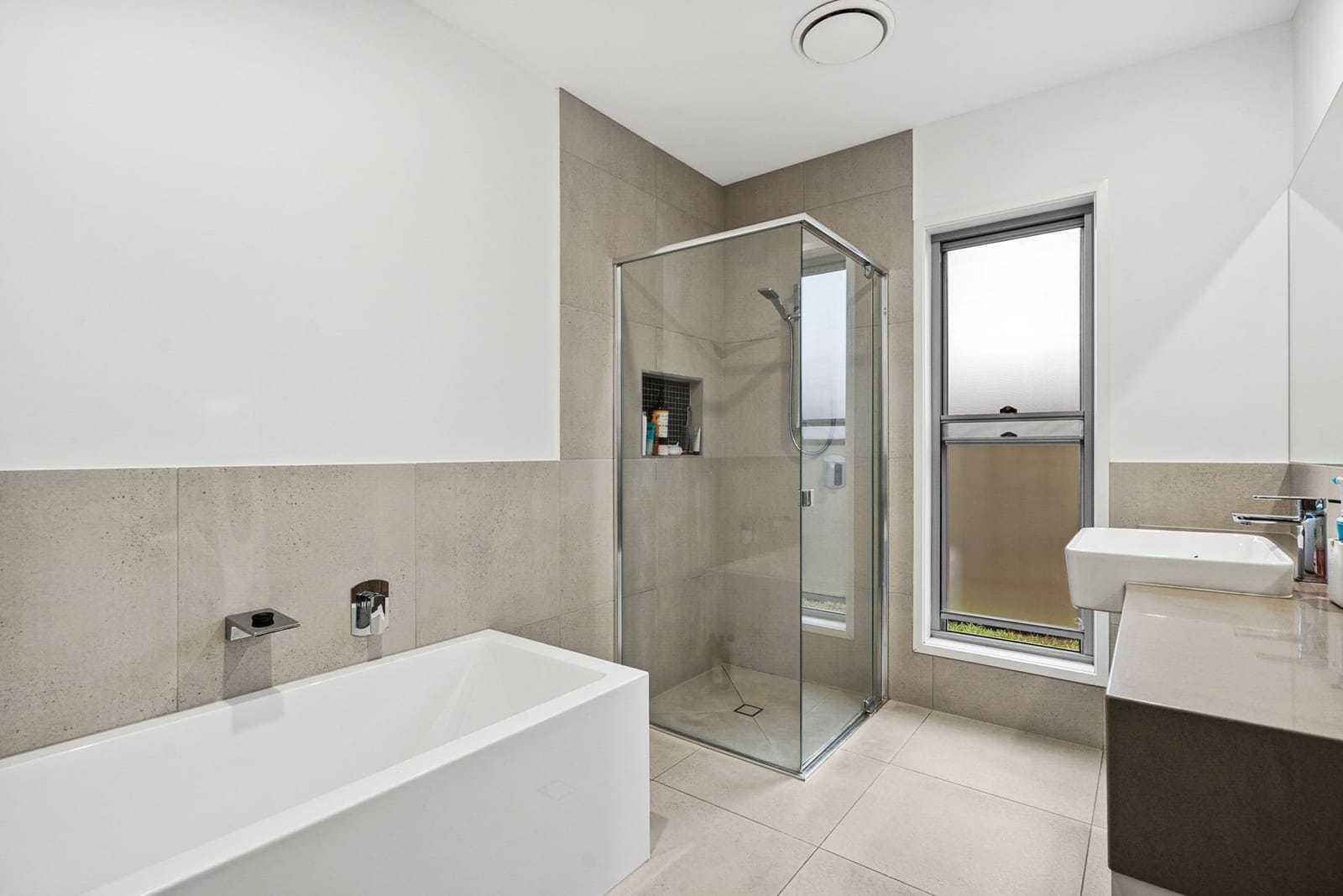 Effortless Living in Comfort & Style