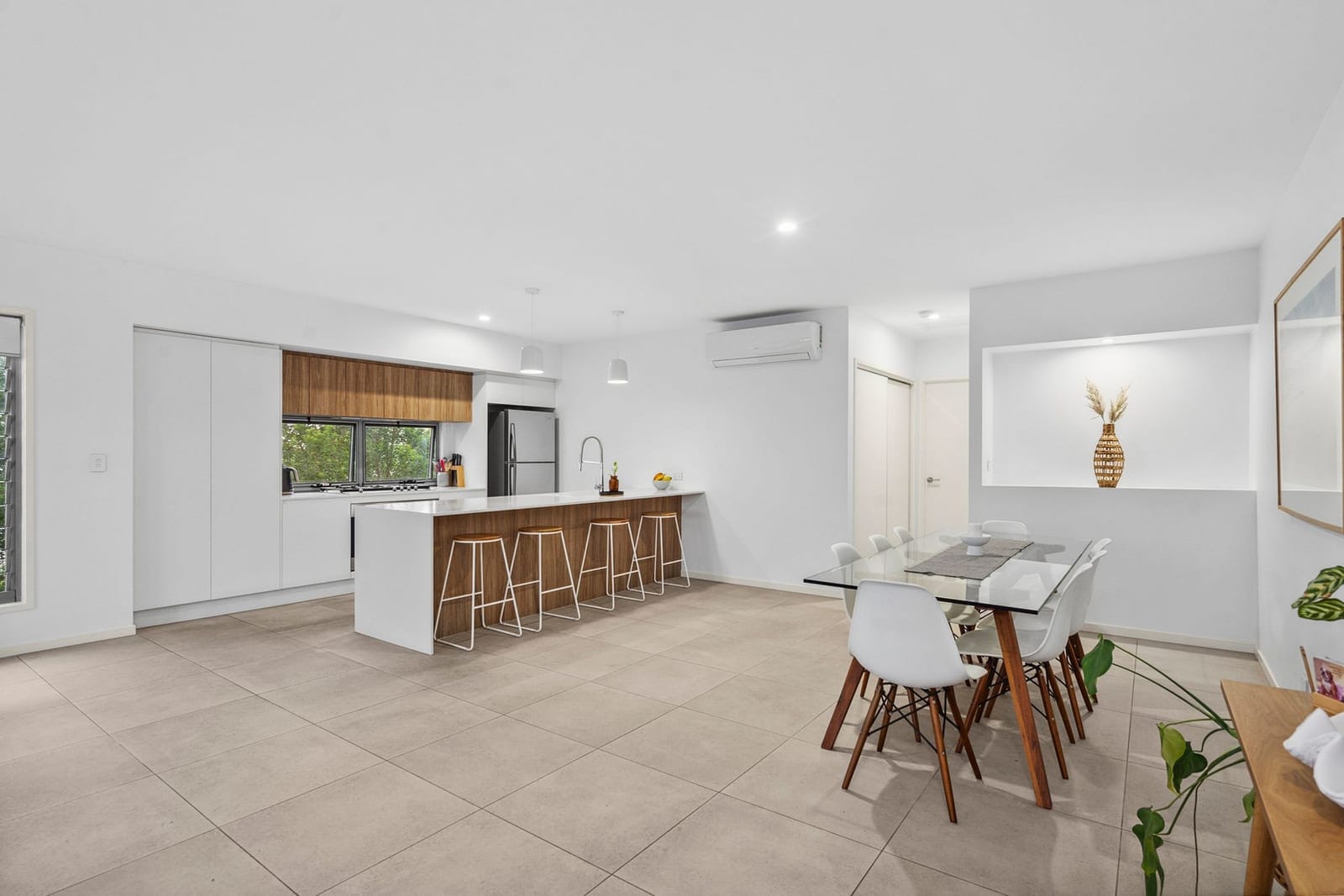 Effortless Living in Comfort & Style