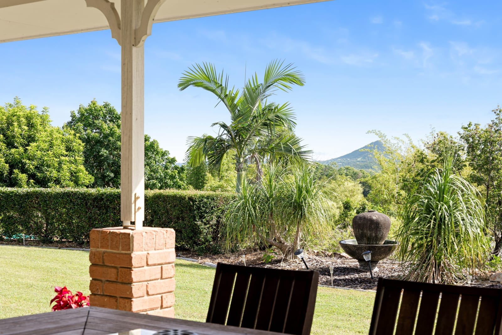 Lifestyle Acreage: Mountain Views, Northerly Splendour