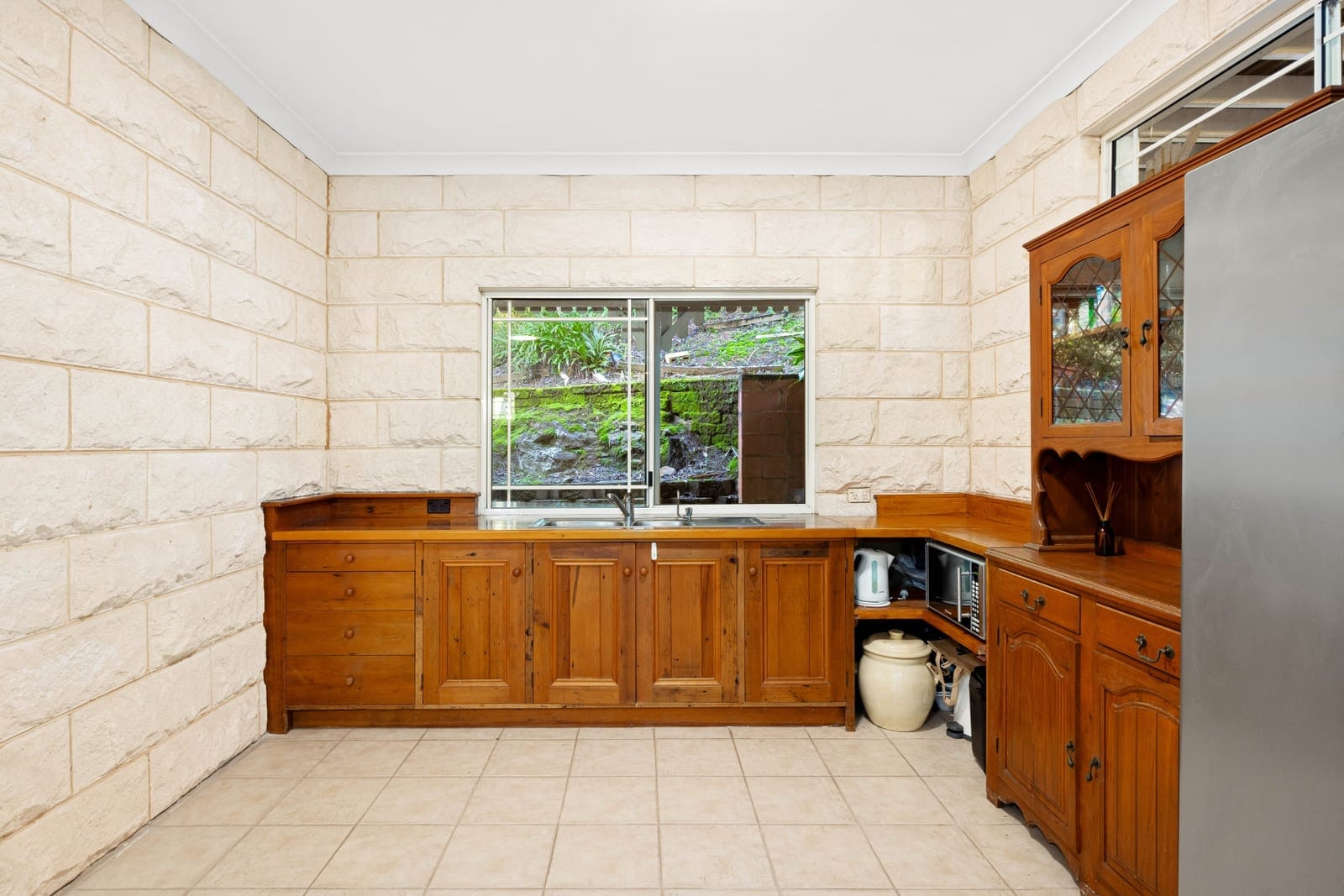 Gracious Custom-Built Home on Parklike Grounds