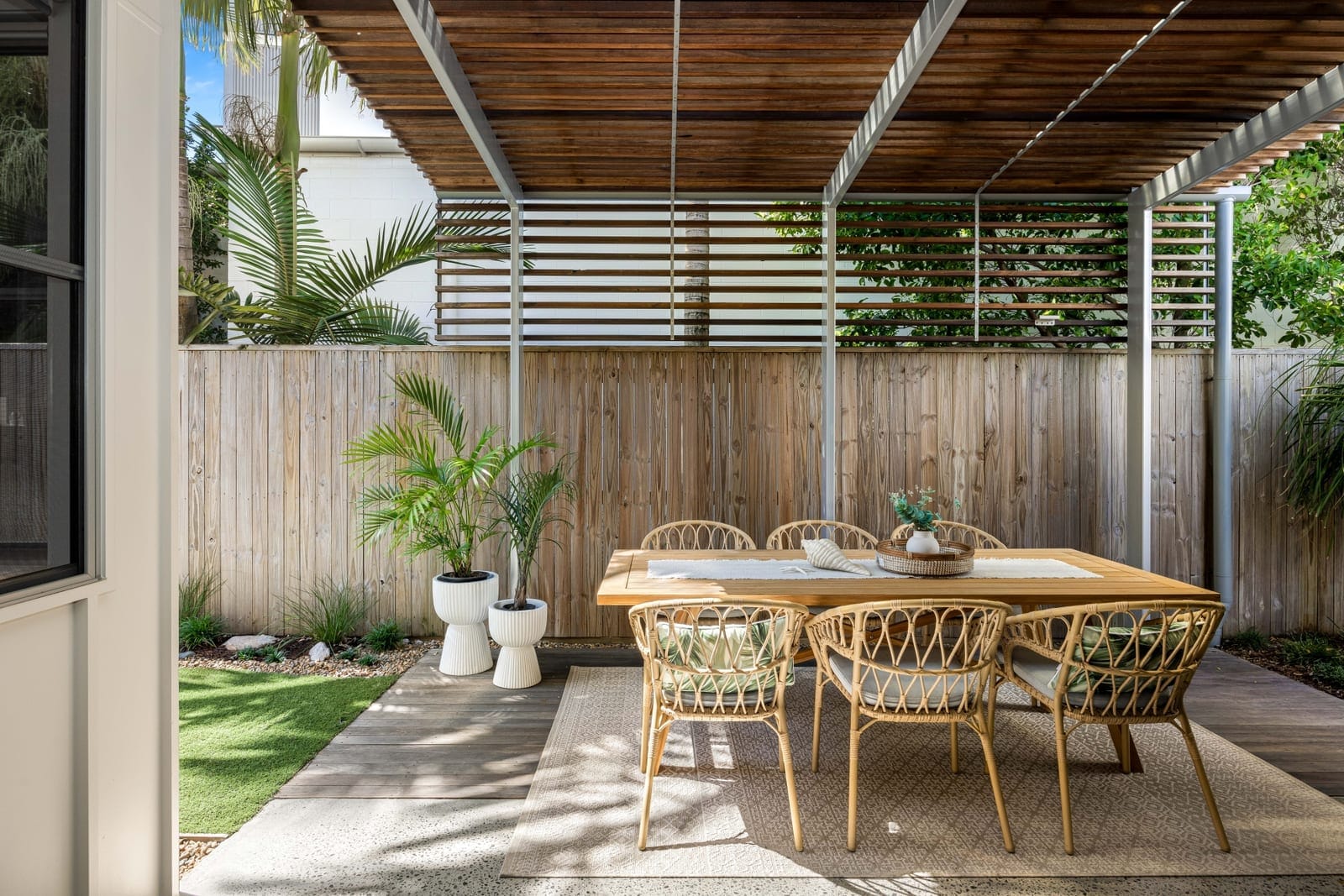 Designer Residence: Beachside Cotton Tree