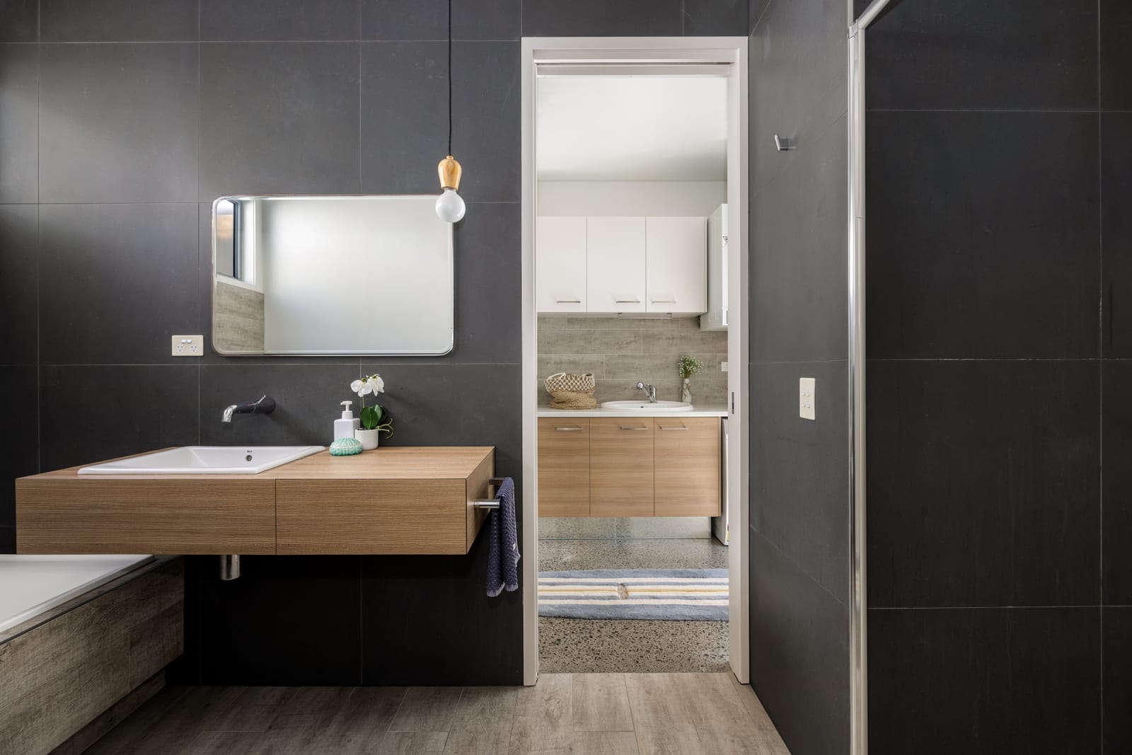 Designer Residence: Beachside Cotton Tree