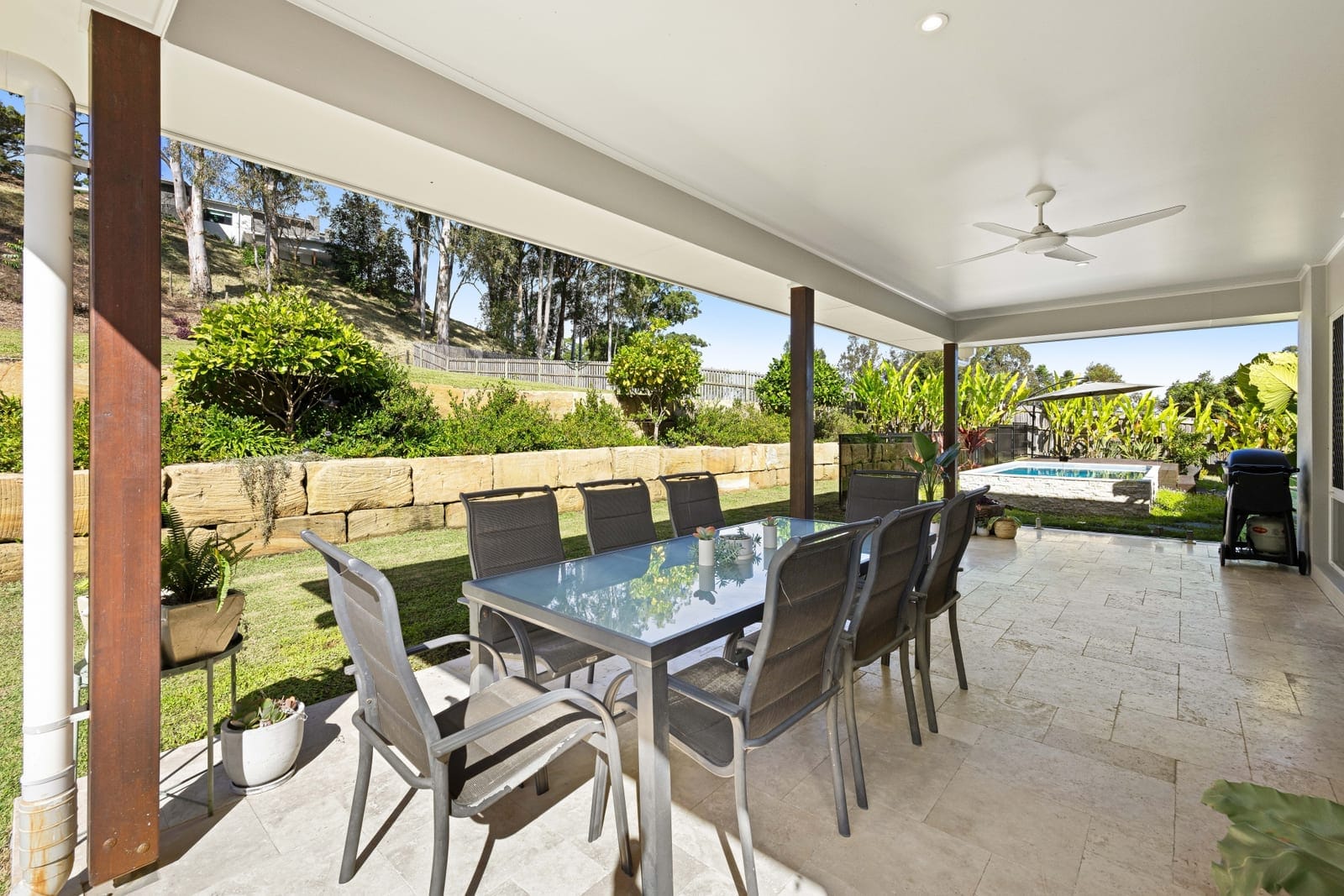 The Perfect Family Home: Design, Lifestyle, Presentation