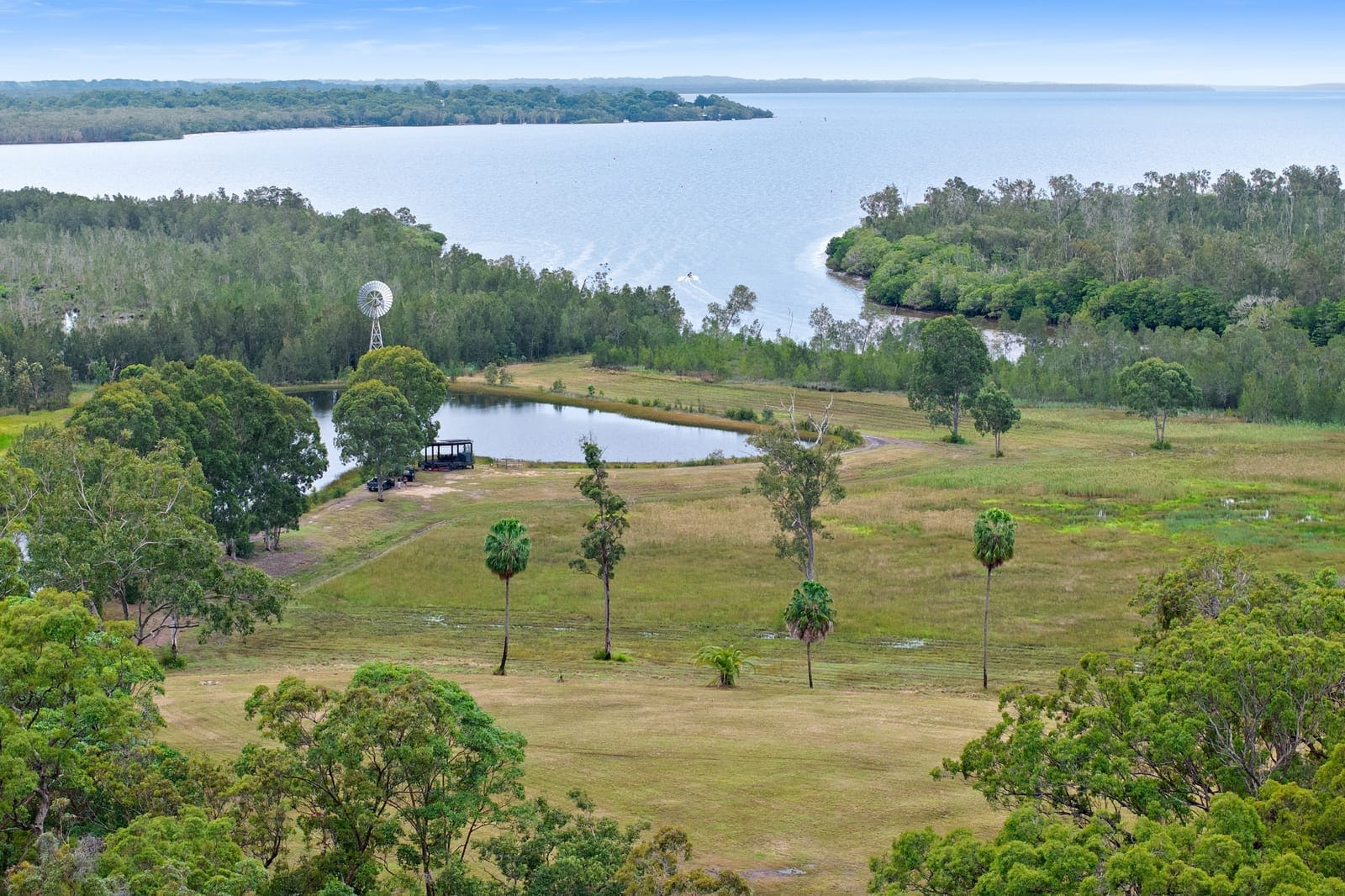 Riverpark Resplendence, Noosa Hinterland Acreage