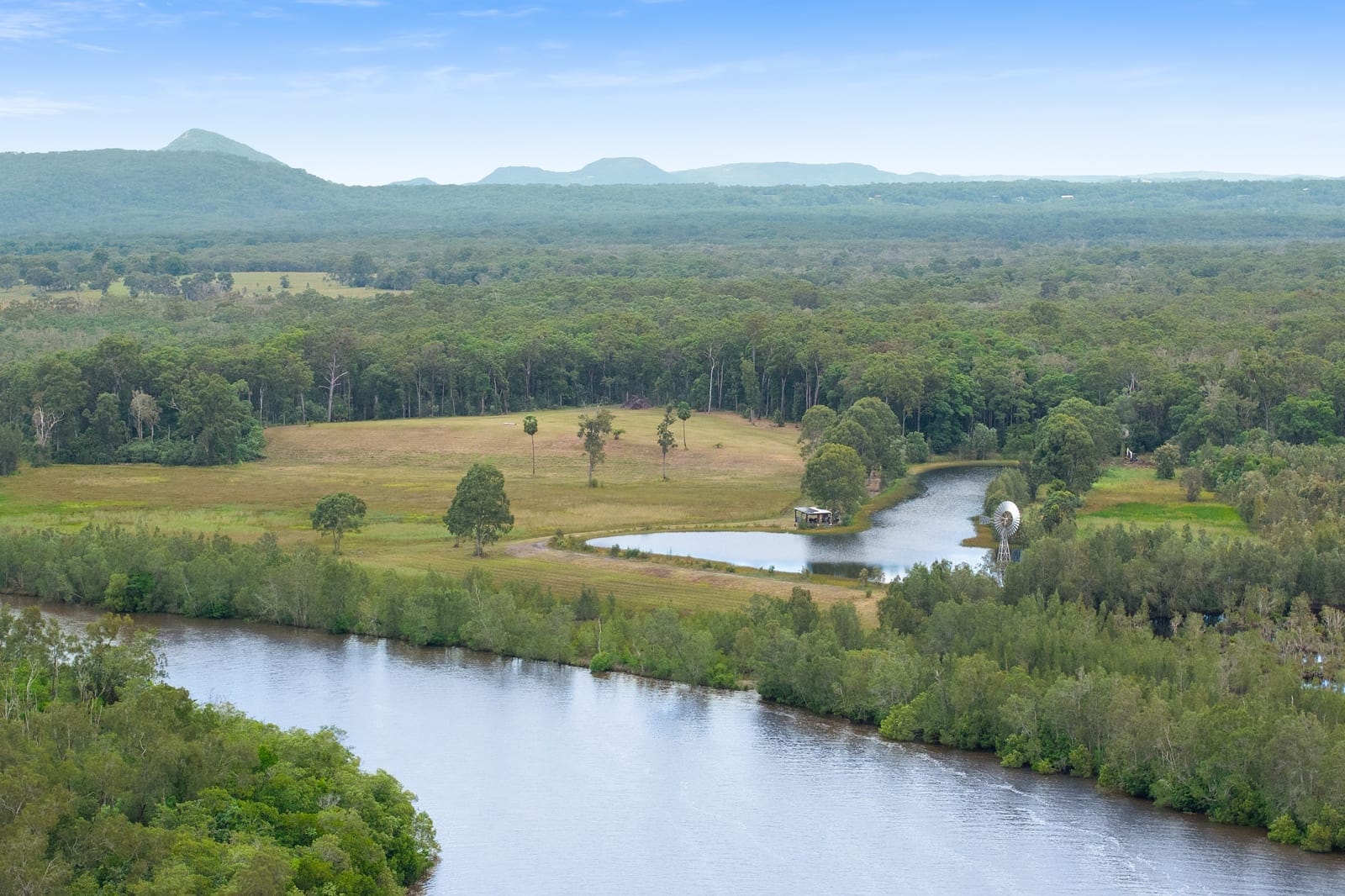Riverpark Resplendence, Noosa Hinterland Acreage
