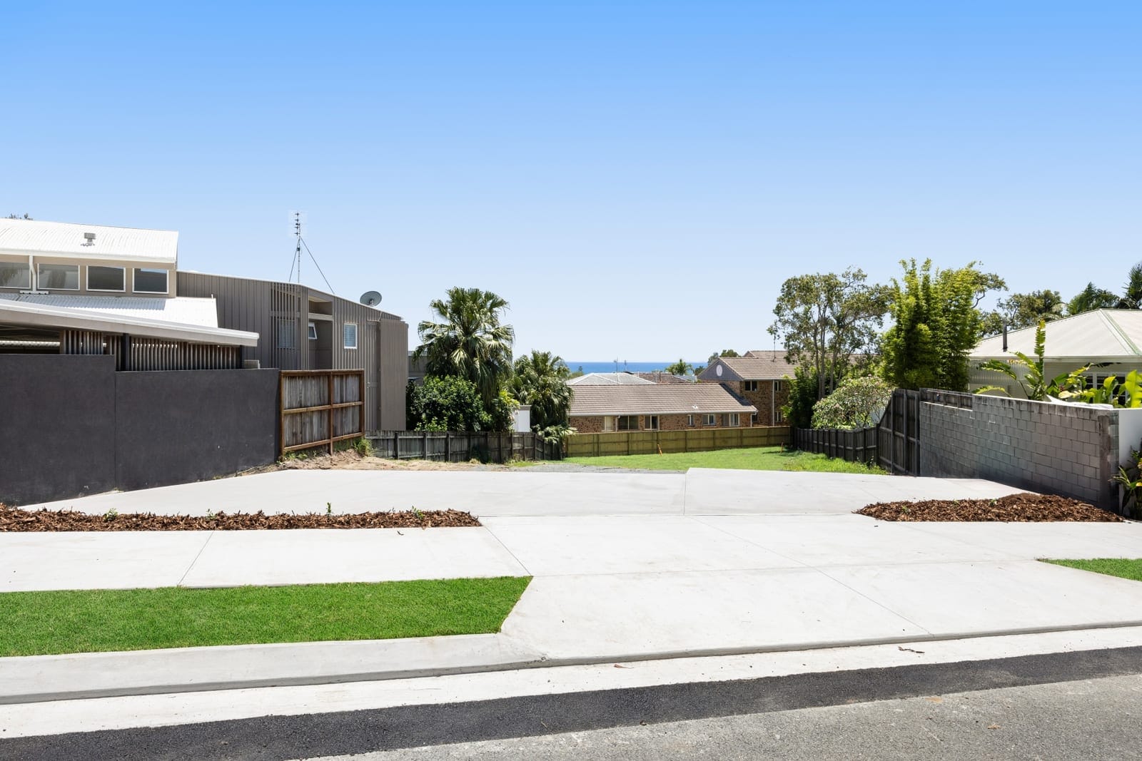 Vacant Freehold Land: Ocean Views with DA Approved Plans