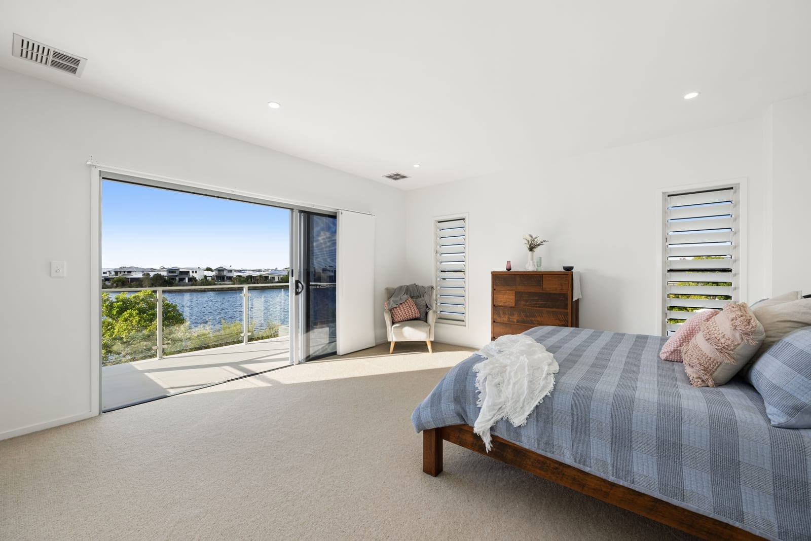 Sold by Corey Payne and Bec Cvilikas