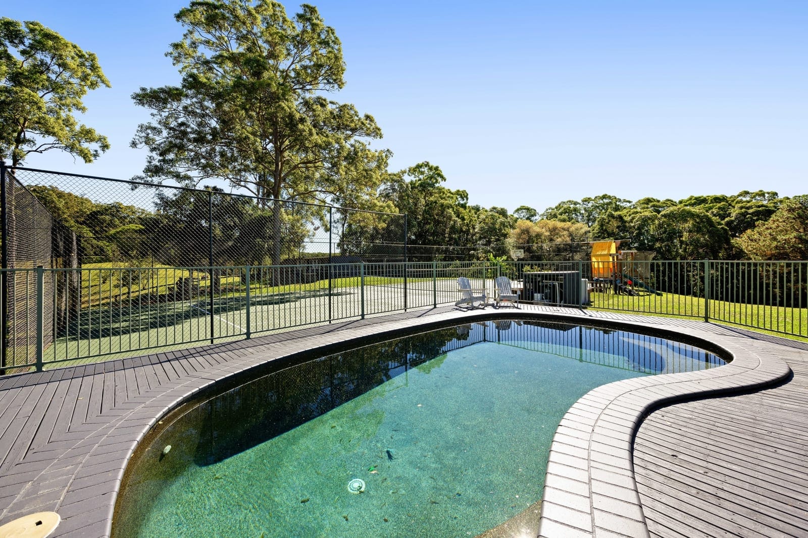 Exceptional Acreage Offering in Tightly Held Pocket