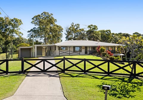 Exceptional Acreage Offering in Tightly Held Pocket