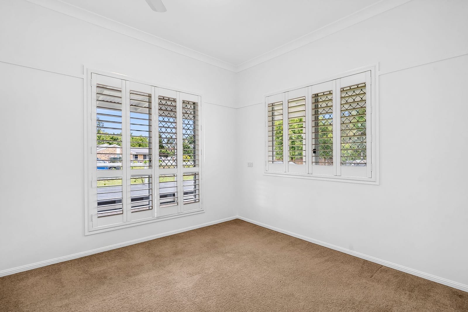 Buderim ¼ Acre Country Charm