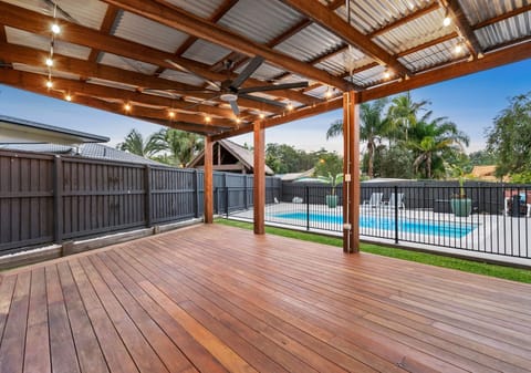 Buderim ¼ Acre Country Charm