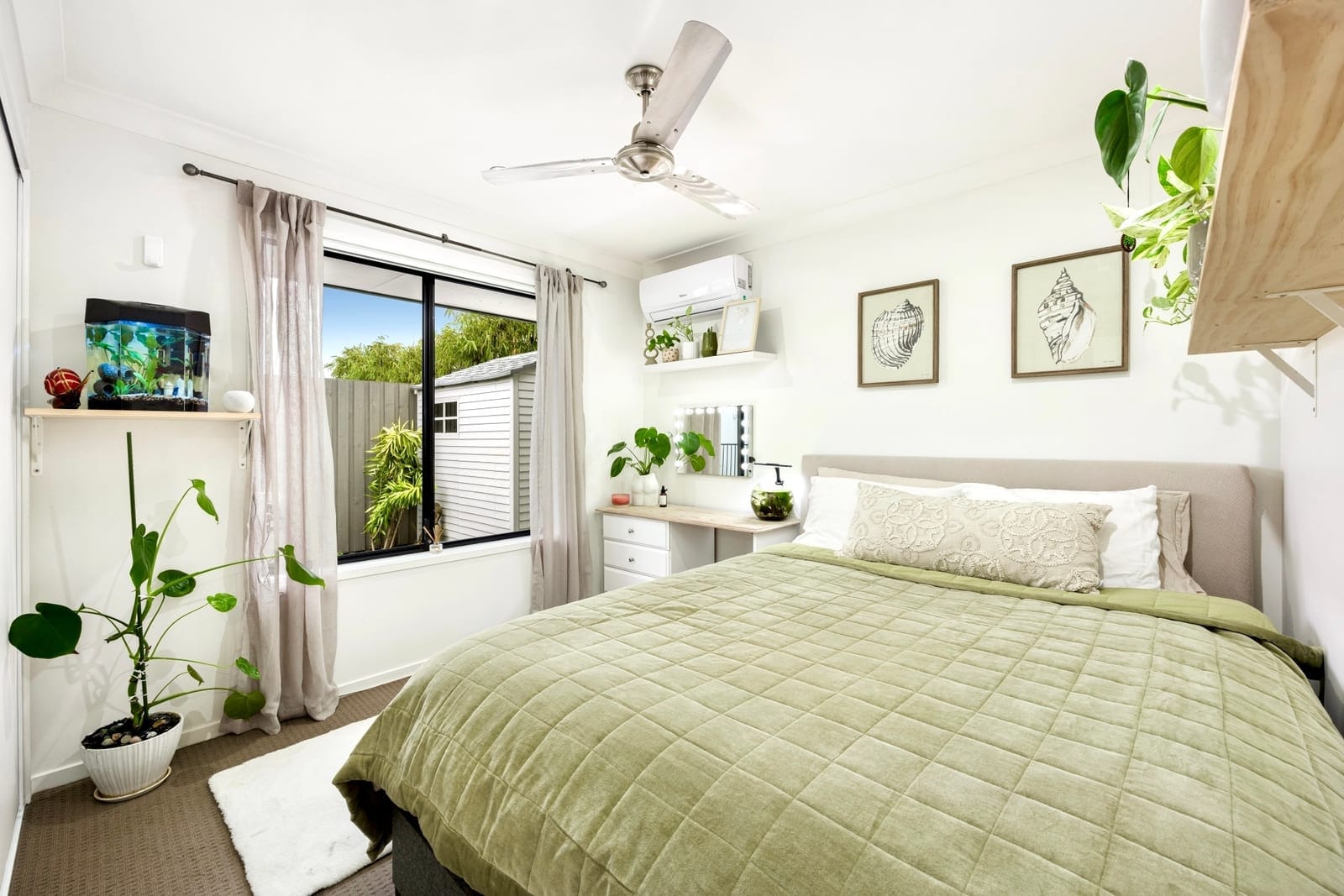 Stylish & Turn-key Ready: Just a Bike Ride to Mooloolaba Beach!