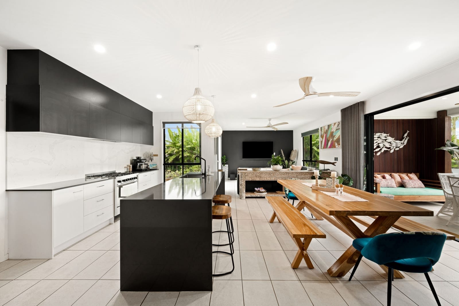 The Complete Family Home!