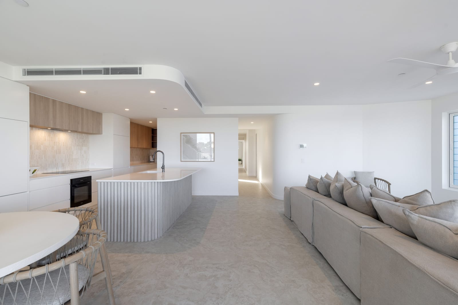 Full-Floor Residence in the Heart of Cotton Tree