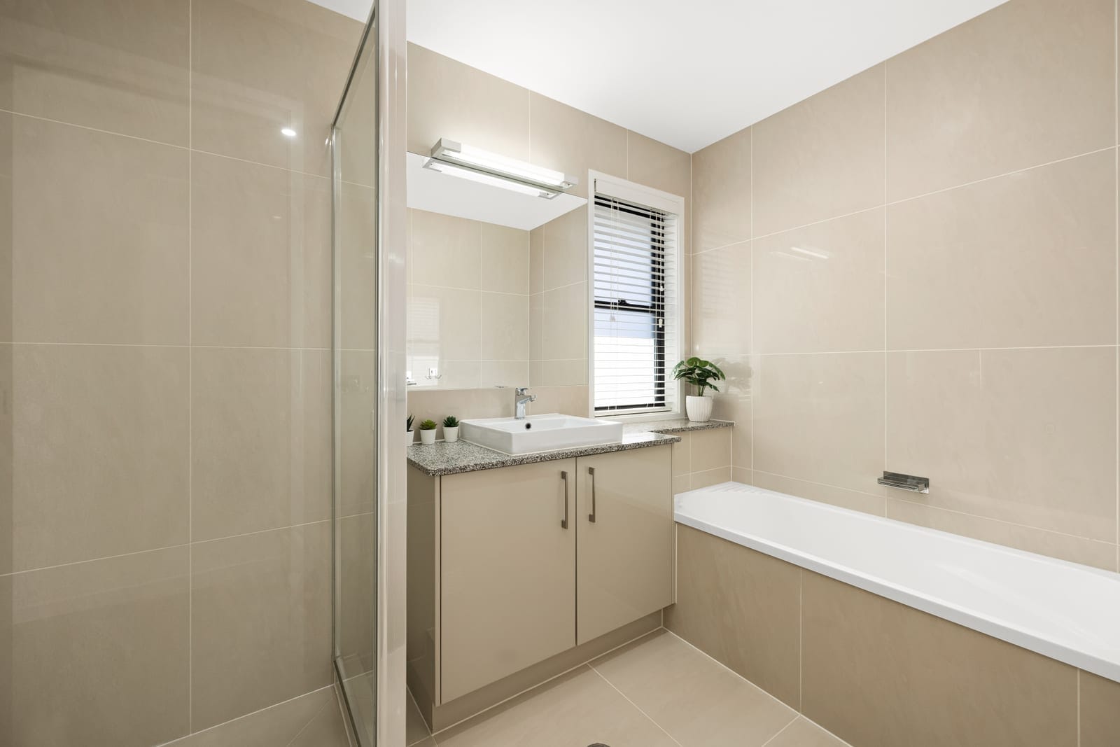 A Lifestyle to Savour: Location & Presentation Perfection