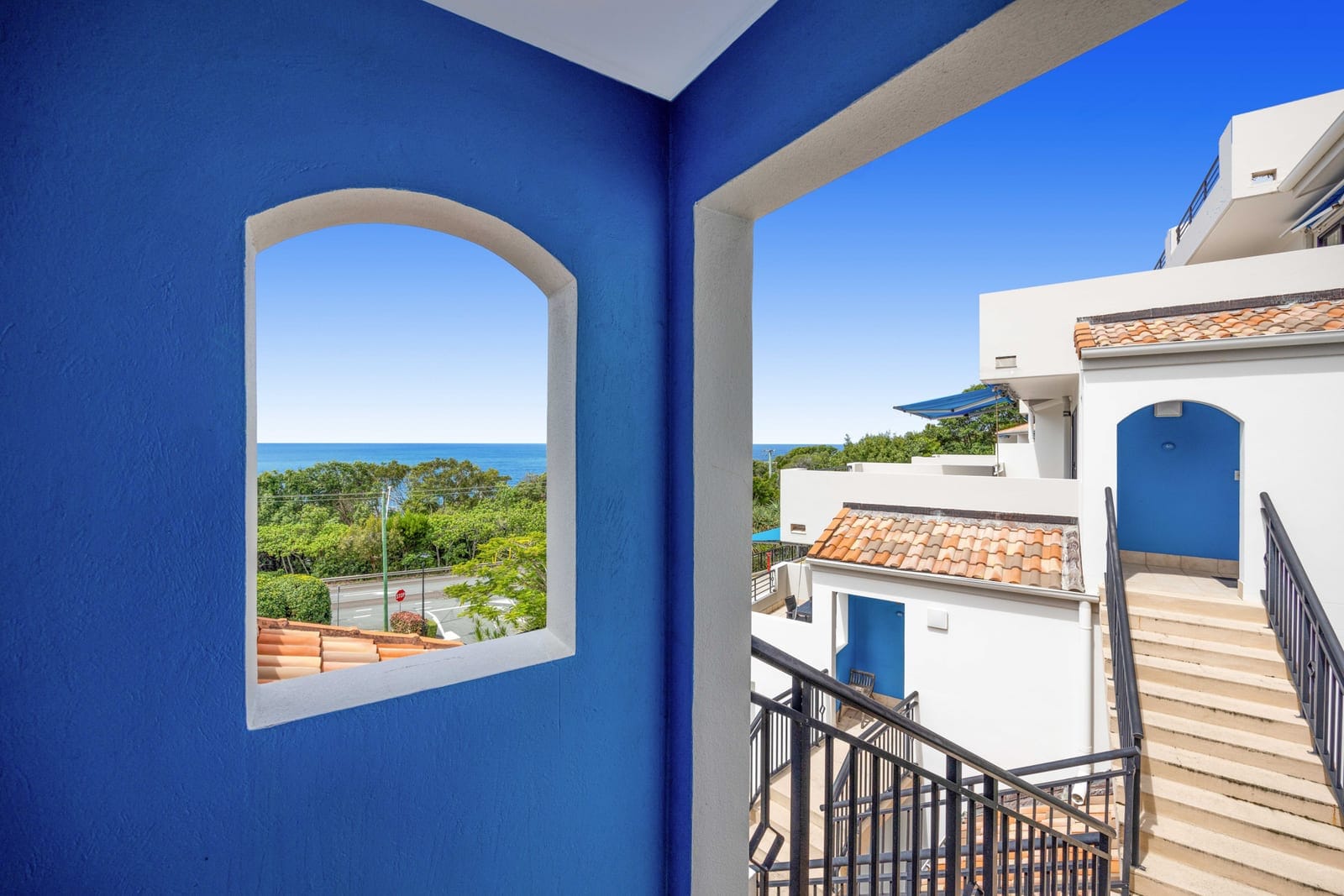 Santorini of Coolum