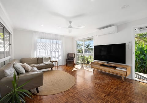 Stylish beach home ready to move in