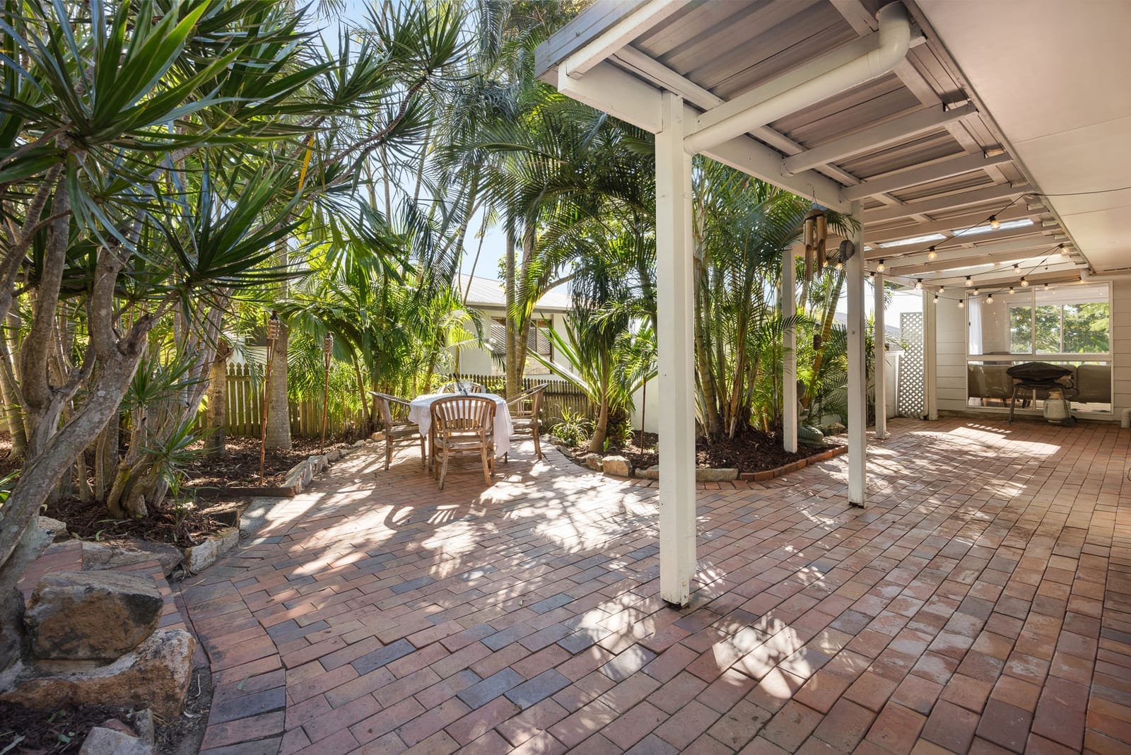 Stylish beach home ready to move in