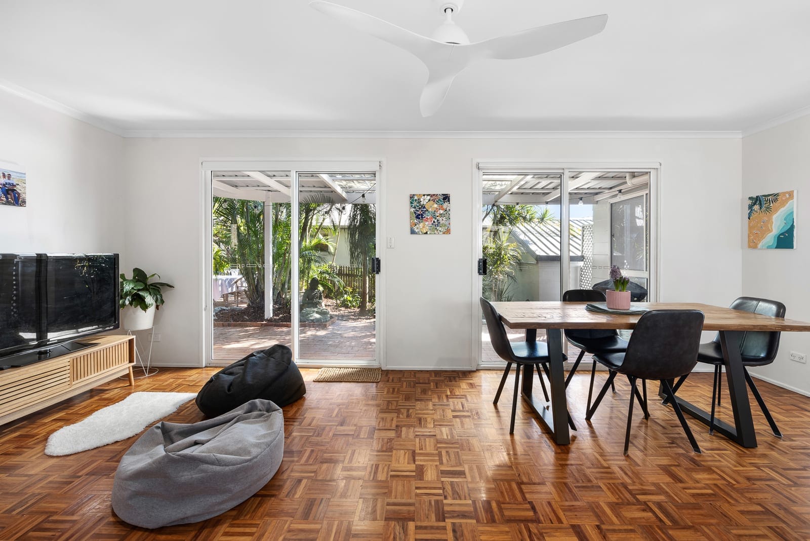 Stylish beach home ready to move in