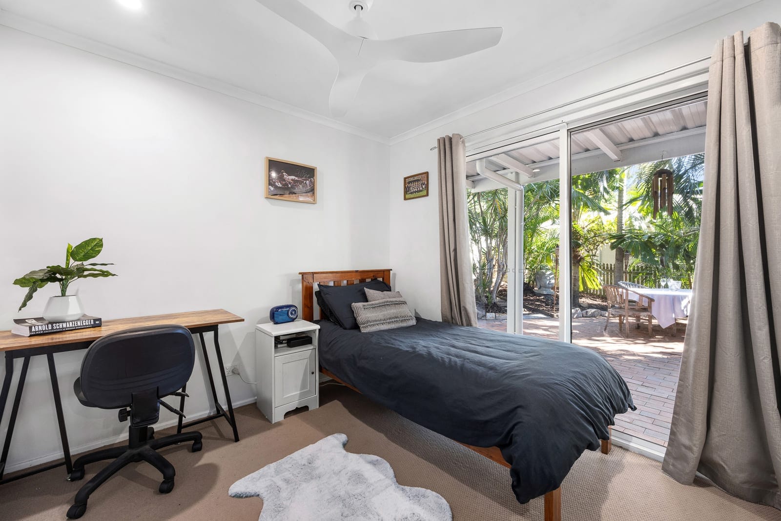 Stylish beach home ready to move in