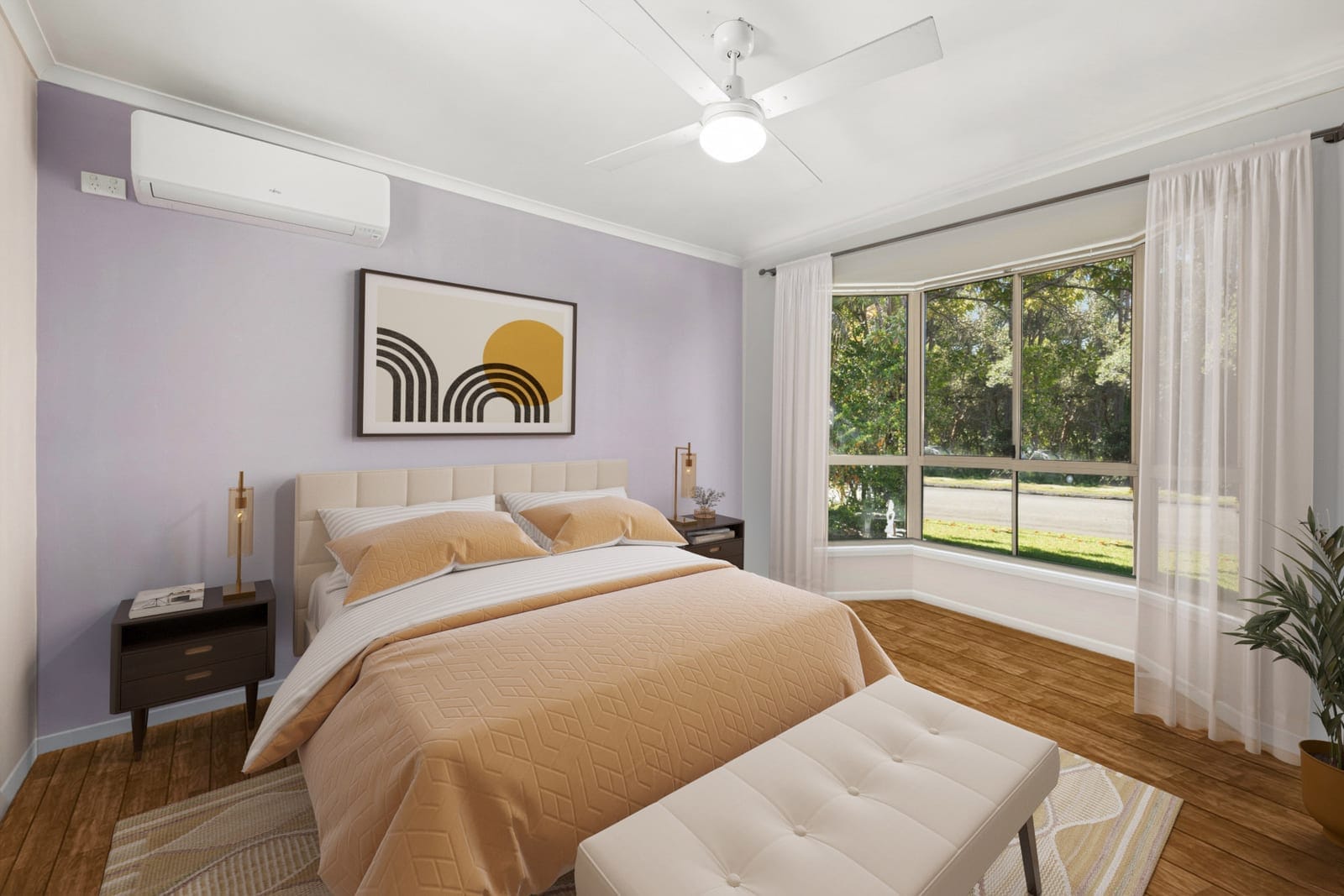 Effortless Living: Near Parks & Scenic Lake!