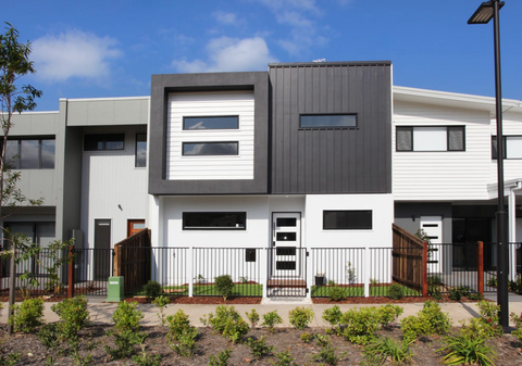 Stylish Contemporary Living: Park Frontage