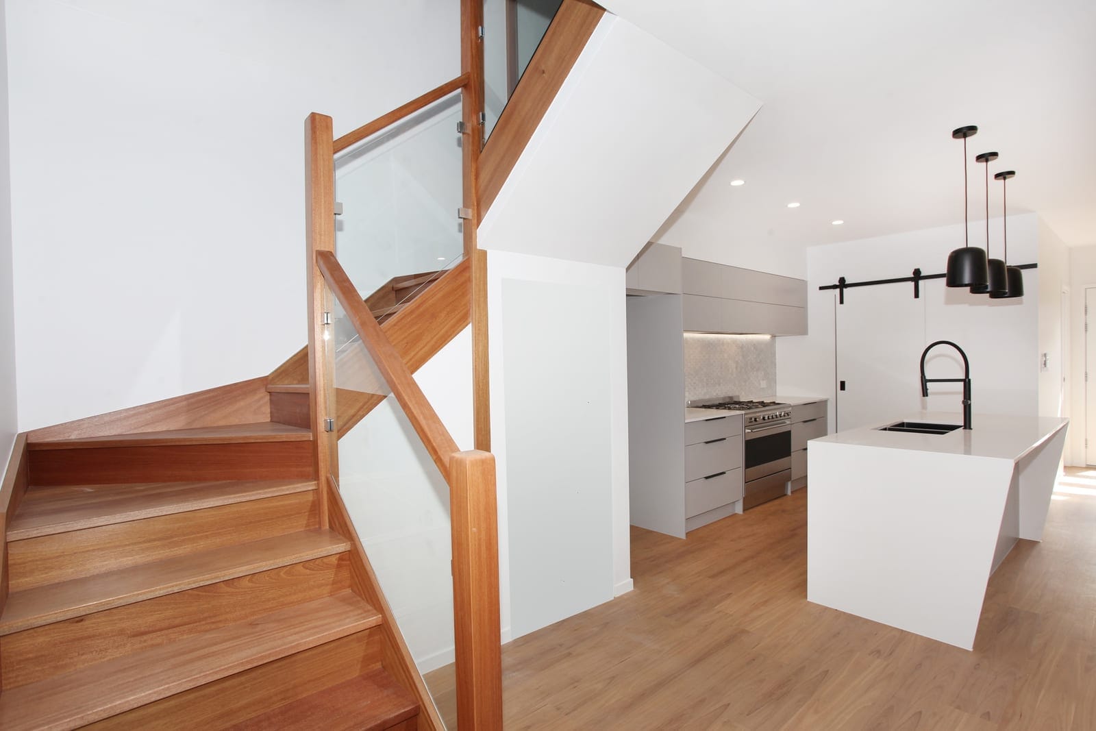Stylish Contemporary Living: Park Frontage